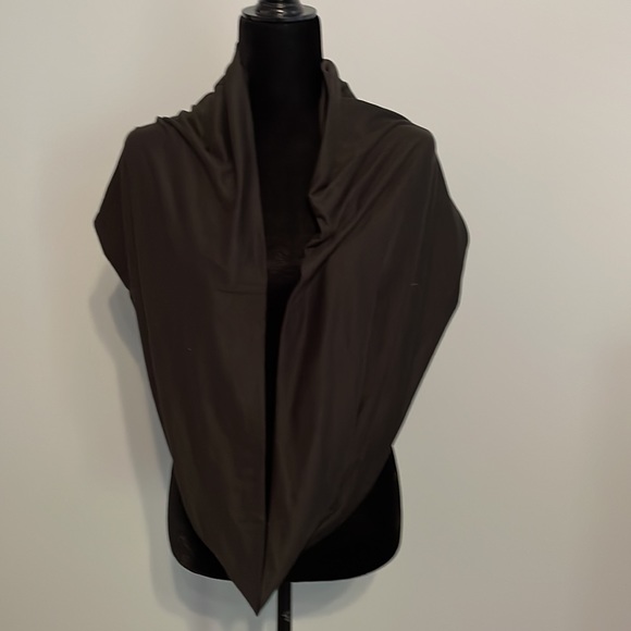 Beyond Yoga Pocket Infinity Scarf - Picture 2 of 6